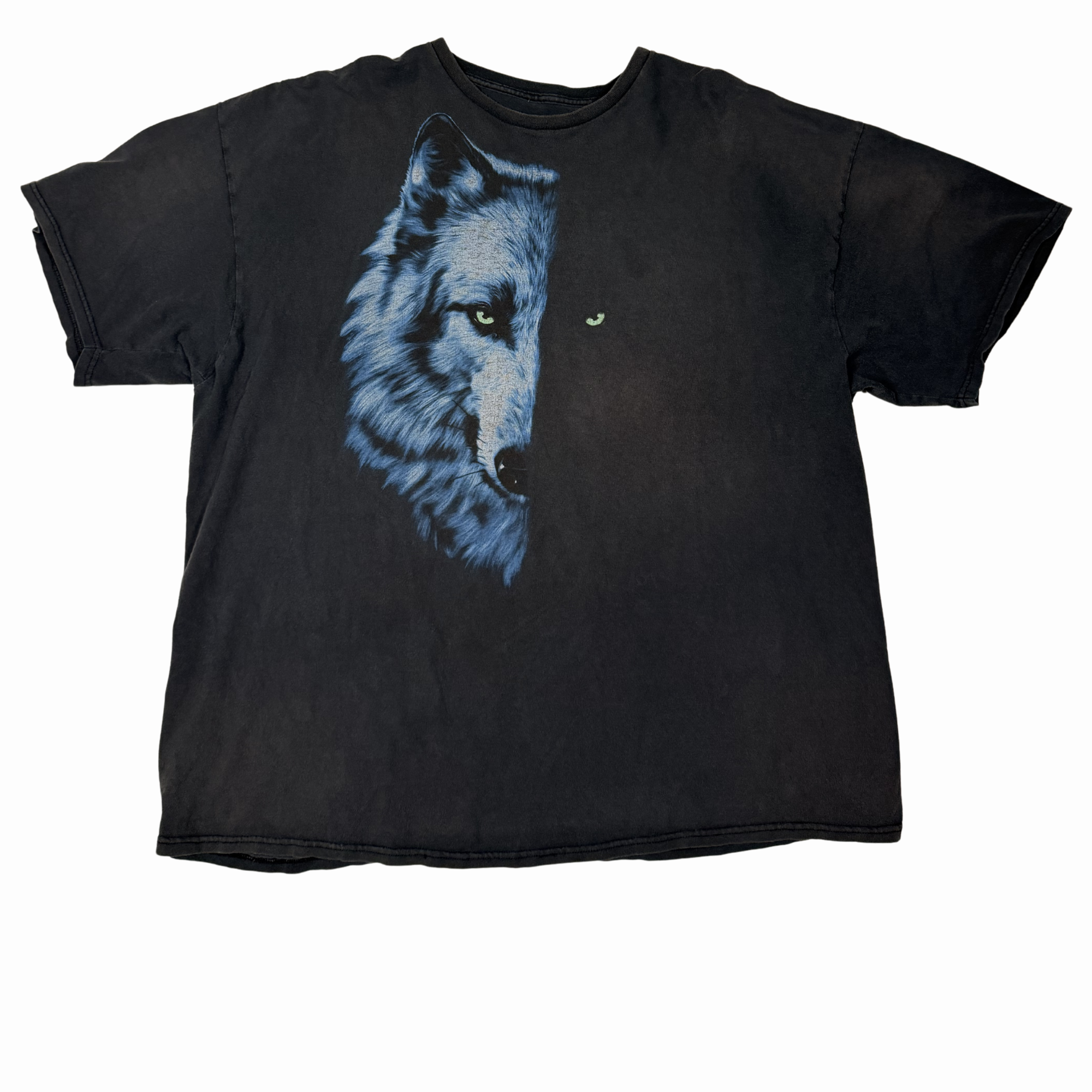 Black Wolf Nature Faded Graphic Tee-XXL – Off Scene Vintage Clothing
